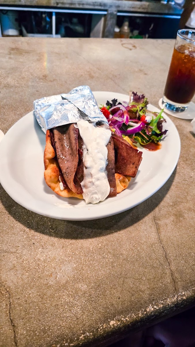 Menú Diario / All Day - Rancheros y Papas Griegas / Rancheros and Greek Potatoes
